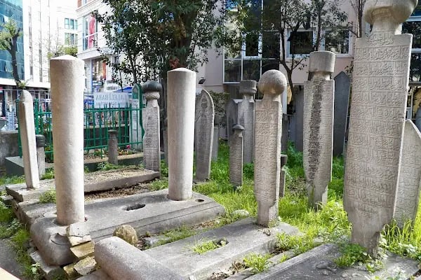 Laleli Baba türbesi - Resim 18