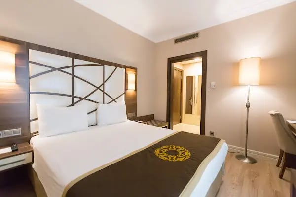 The Grand Mira Hotel - Resim 4