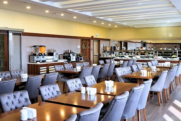 The Grand Mira Hotel - Resim 8