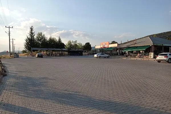 Cafe Mola Firik's - Resim 1