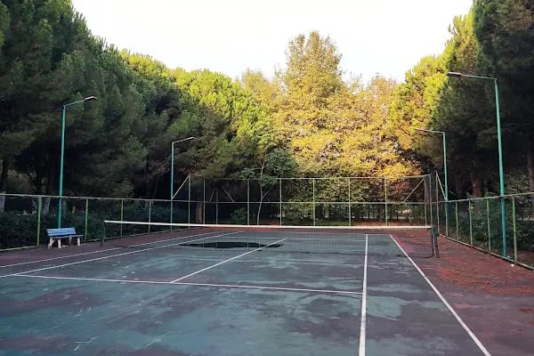 Orhangazi Belediyesi Tenis Kortları - Resim 3