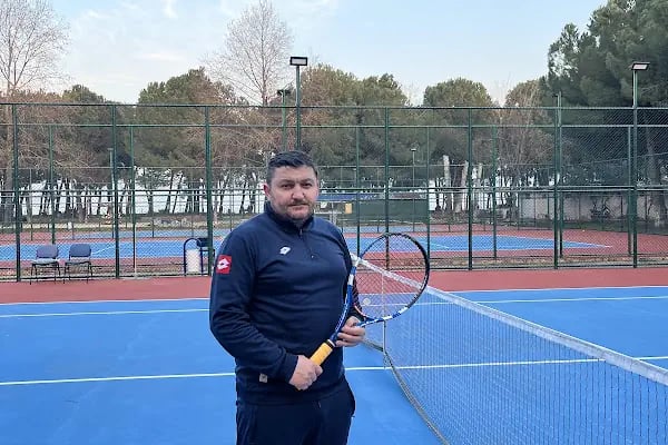 Orhangazi Belediyesi Tenis Kortları - Resim 9