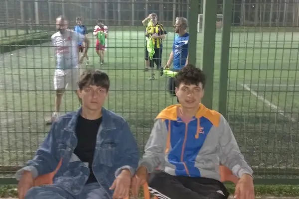Gürsü ÜÇLU halısaha - Resim 2