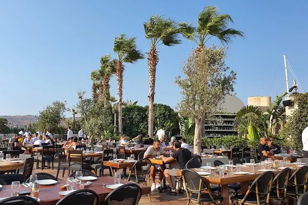 Nusr-Et Steakhouse Yalıkavak Marina - Resim 2