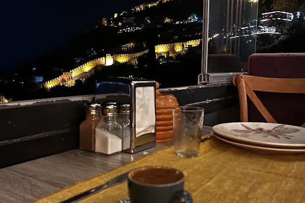 Center Kitchen &amp; Bar - Resim 19