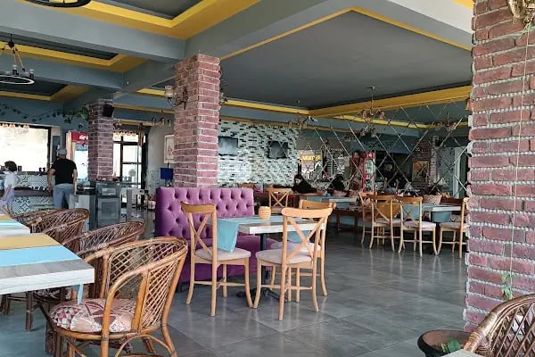 Center Kitchen &amp; Bar - Resim 4