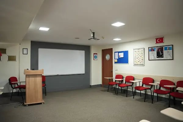 Just English Dil Okulları Bakırköy - Resim 7