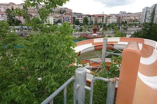 Keçiören Belediyesi Kalaba Spor Merkezi ve Yüzme Havuzu - Resim 20