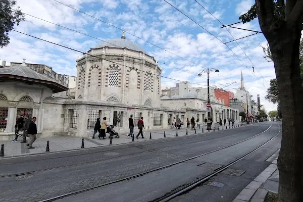 Sinan Paşa Türbesi - Resim 9
