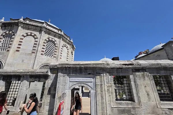 Sinan Paşa Türbesi - Resim 10