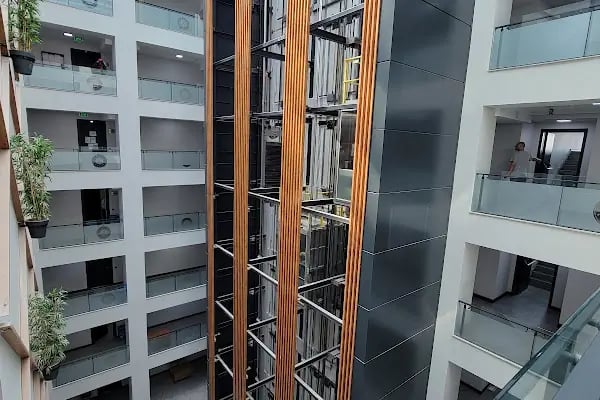 İzmir Adliyesi Ek Hizmet Binası - Resim 3