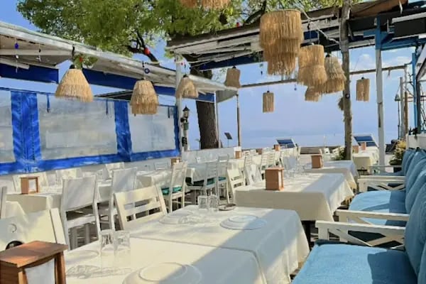 Heybeliada Barbayani Balık Fish Restaurant - Resim 2