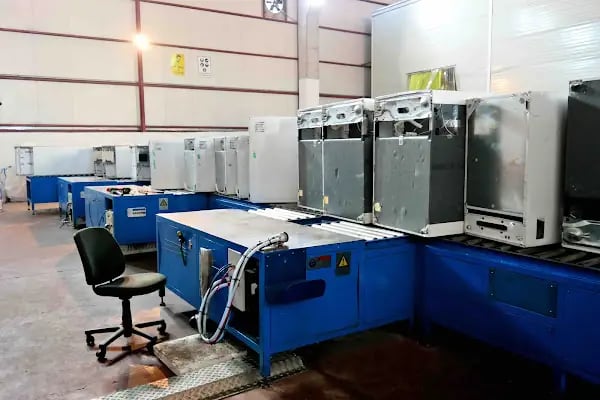 BURKASAN Plastik Atık Yönetimi Merkez Ofis ve Buzdolabı Geri Dönüşüm Tesisi - Resim 3