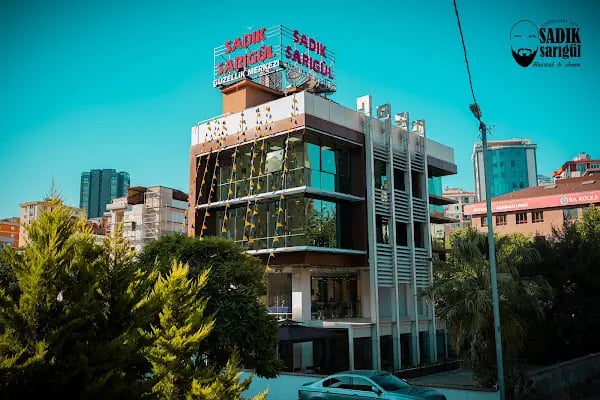 Sadık Sarıgül Kuaför salonu - Resim 3