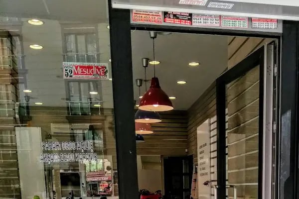 Sadık Sarıgül Kuaför salonu - Resim 17