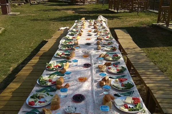 Akşehir Kent Ormanı - Resim 12