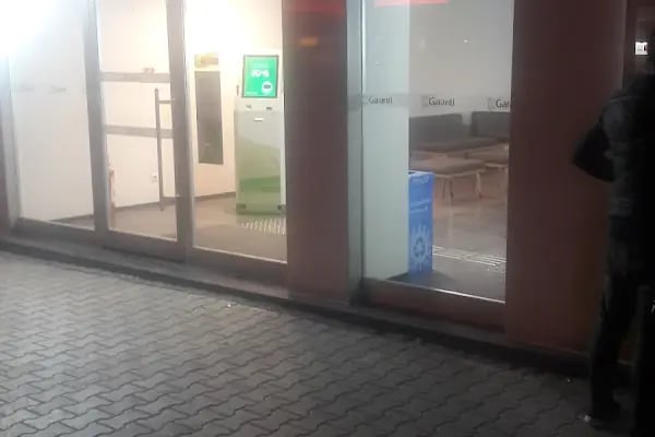 Garanti BBVA Ceyhan Şubesi - Resim 4