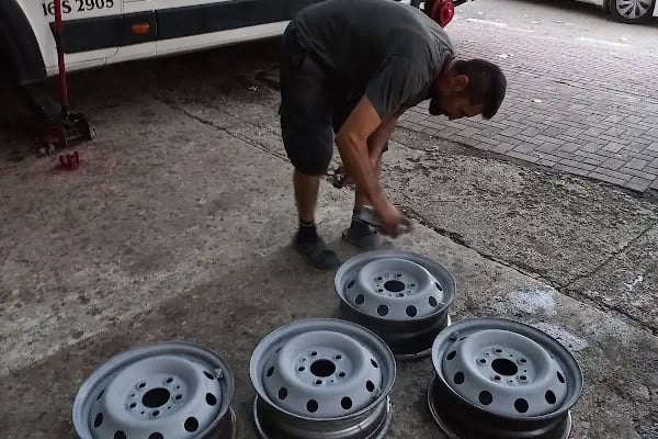 Racon oto lastik tamir bakım onarım değişim alım satım yol yardım - Resim 5