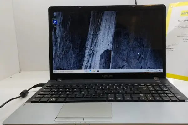 ENES İLETİŞİM -BİLGİSAYAR - TELEFON - AKSESUAR LAPTOP ALIM/SATIM Bilgisayar-Telefon Tamir ve Aksesuar - Resim 5