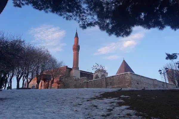 Tramvay Alaaddin Durağı - Resim 12