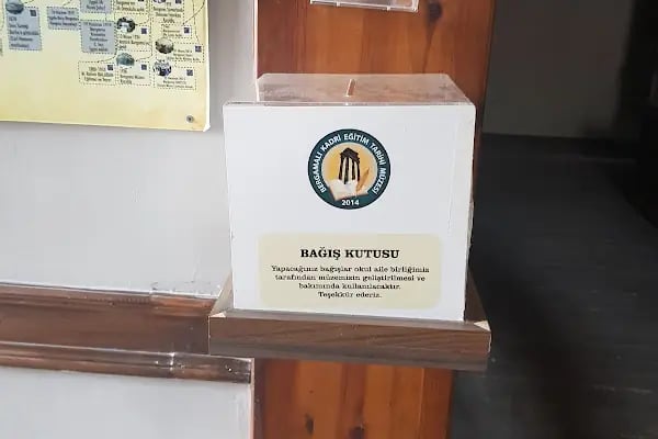 Bergamalı Kadri Eğitim Tarihi Müzesi - Resim 15