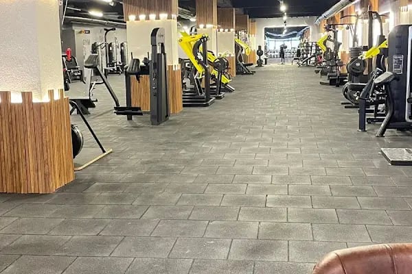 LEO GYM - Resim 14