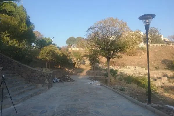 Buca Yedigöller Parkı - Resim 13