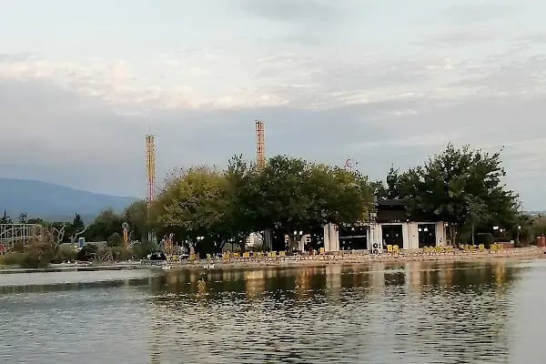 Buca Yedigöller Parkı - Resim 16