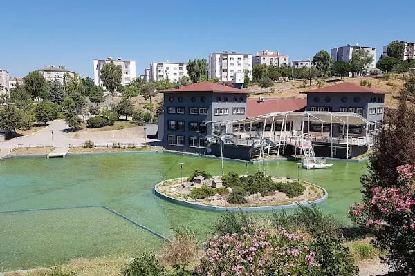 Buca Yedigöller Parkı - Resim 9