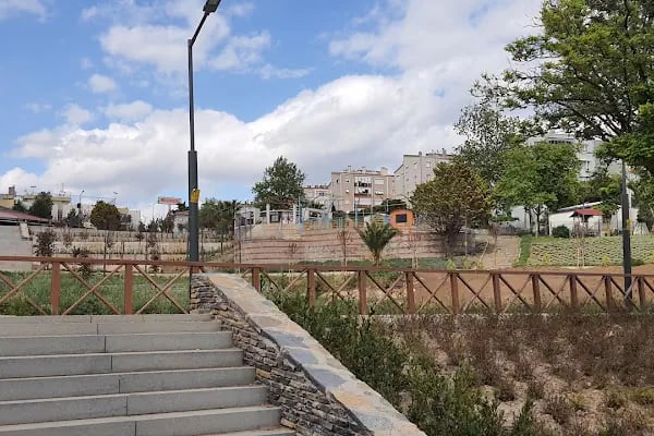 Buca Yedigöller Parkı - Resim 17