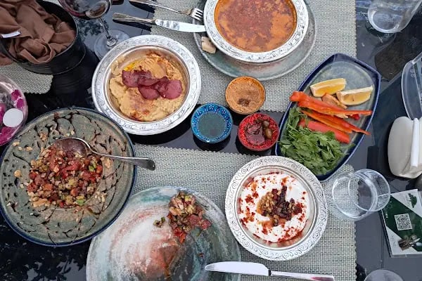Meşealtı Otantik Restoran - Resim 13