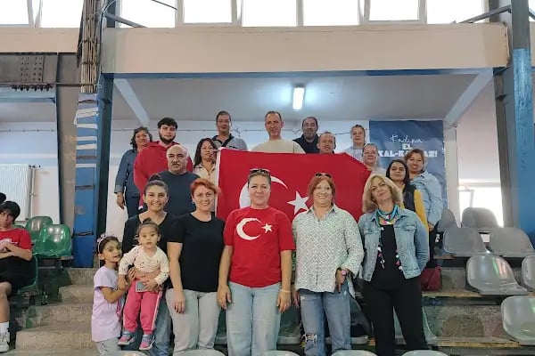 İzmir Balçova Spor Salonu - Resim 15