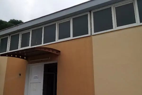 İzmir Balçova Spor Salonu - Resim 16