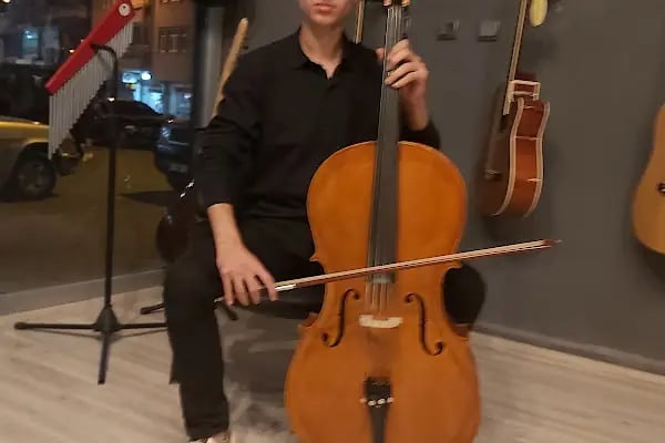 T.C. MEB Özel Eryaman Arya Sanat Merkezi Müzik Kursu - Resim 6