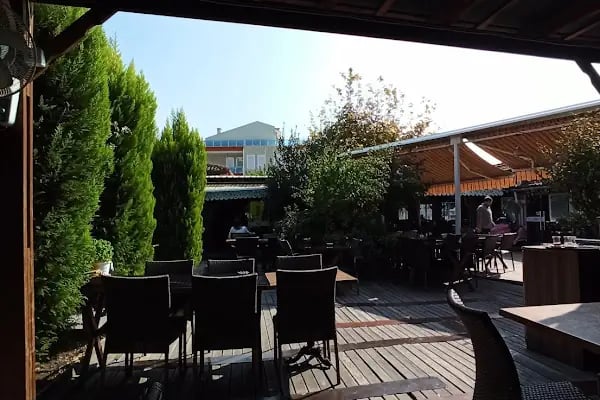 Cafe Gool Bahçe - Resim 2