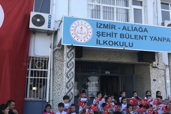 Bülent Yanpala İlkokulu - Resim 1