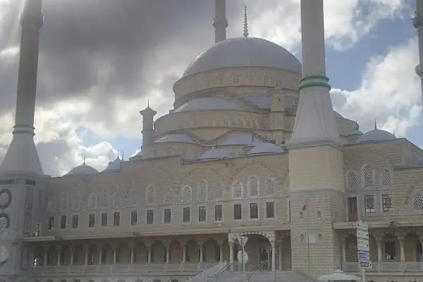 Taşoluk Yeşil Cami - Resim 13
