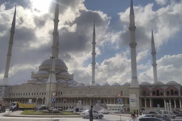 Taşoluk Yeşil Cami - Resim 14