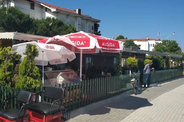 Tuğçe Can Cafe - Resim 19