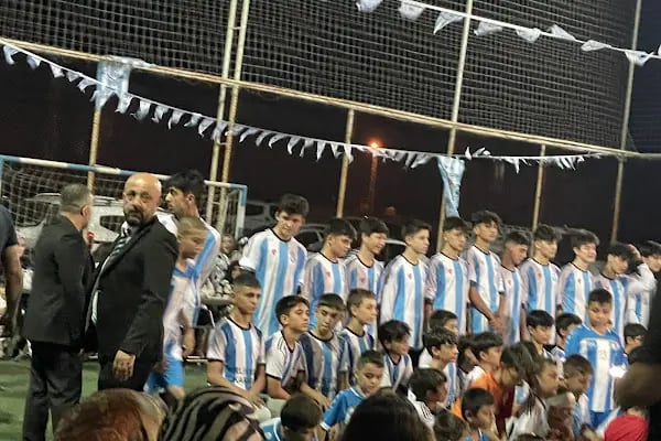 Afşin Sefer Sportif açık ve Kapalı Halı Saha - Resim 14