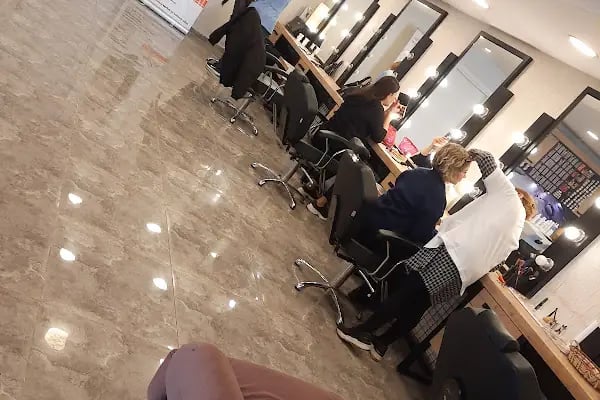 Üstün Köylü Hair Design Bayan Kuaförü Adana Çukurova Kenan Evren - Resim 12