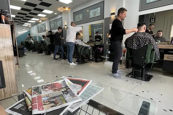 Saloon Bermens - Resim 19