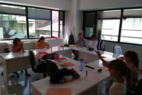 American LIFE Konya - Resim 6