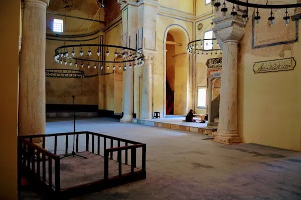 Fatih Camii - Resim 16