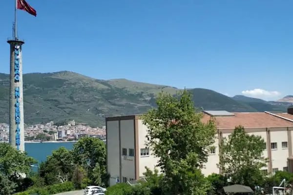 Gemlik Atatepe Ticaret Mesleki ve Teknik anadolu Lisesi - Resim 14