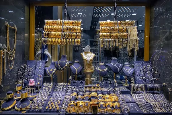 Alanya Golden Eye Jewelery Shop - Resim 8