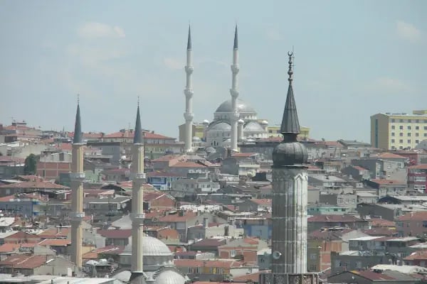 Üçyüzlü Çeşme Cami - Resim 20