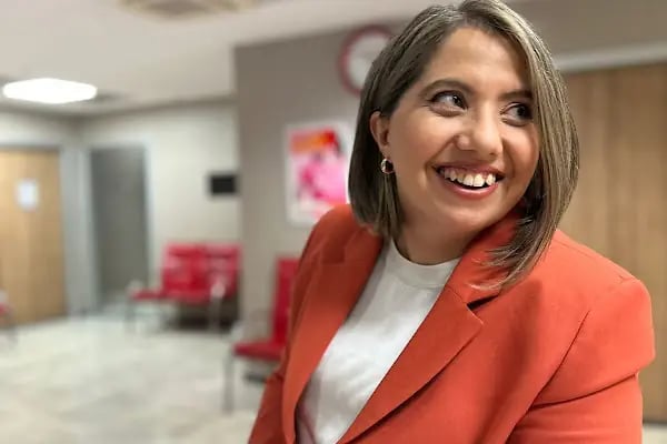 Op. Dr. Kadriye İpek Uzunoğlu, Plastik Rekonstrüktif Ve Estetik Cerrahi - Resim 2