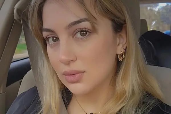 Burun Estetiği (Rinoplasti) Ankara Fiyatları - Op. Dr. Eda Çabuk Horoz, Kepçe Kulak, Göz Kapağı, Gamze Estetiği - Resim 7