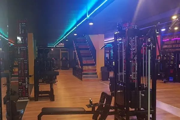 Power Fitness Club Gaziantep Spor Salonu - Resim 2